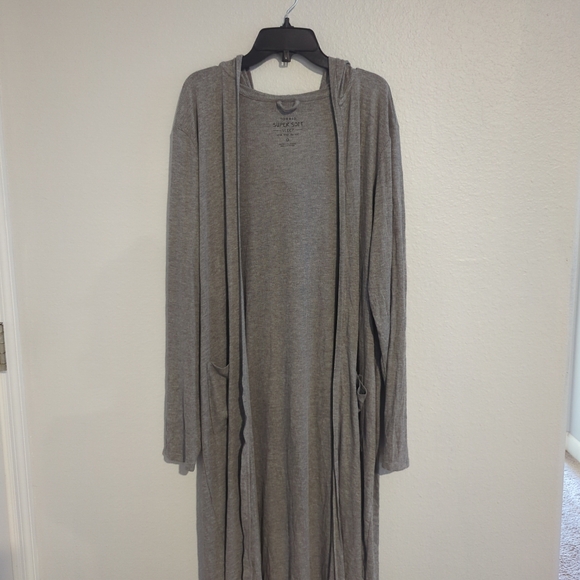 Torrid NWT Super Soft Sleepwear Robe Lounge wear Gray Torrid Size 0, Large - Picture 1 of 7